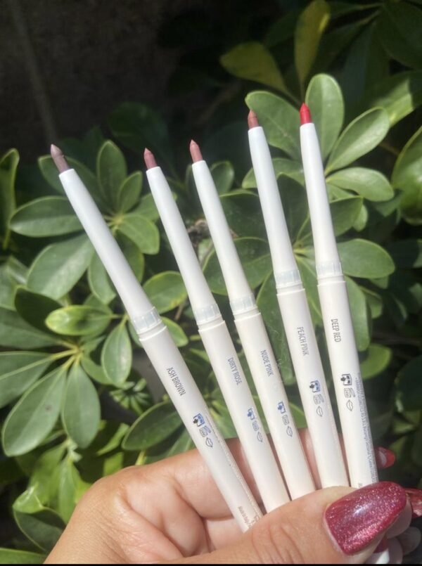 Betsy shop: Delineador para labios